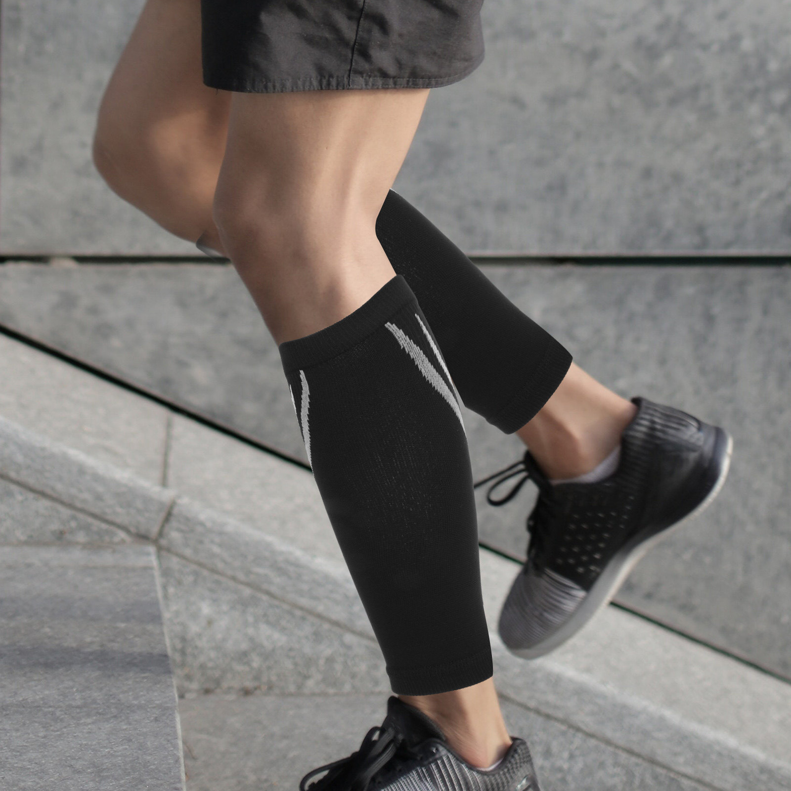 Compression Sleeve Calf - 1 paar kuitcompressiemouwen, ademende, elastische sportsokken